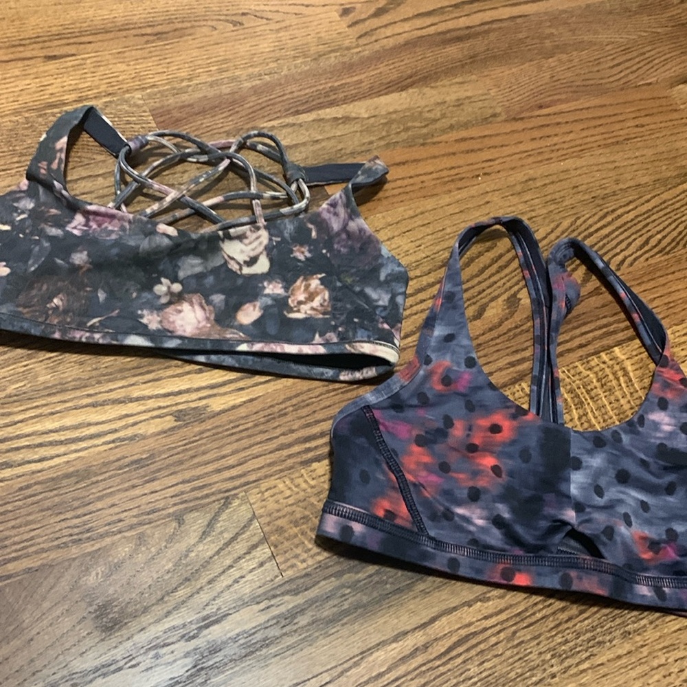 2 lululemon sport bras size 4